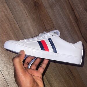 Tommy Hilfiger White Sneakers with Navy and Red Accents